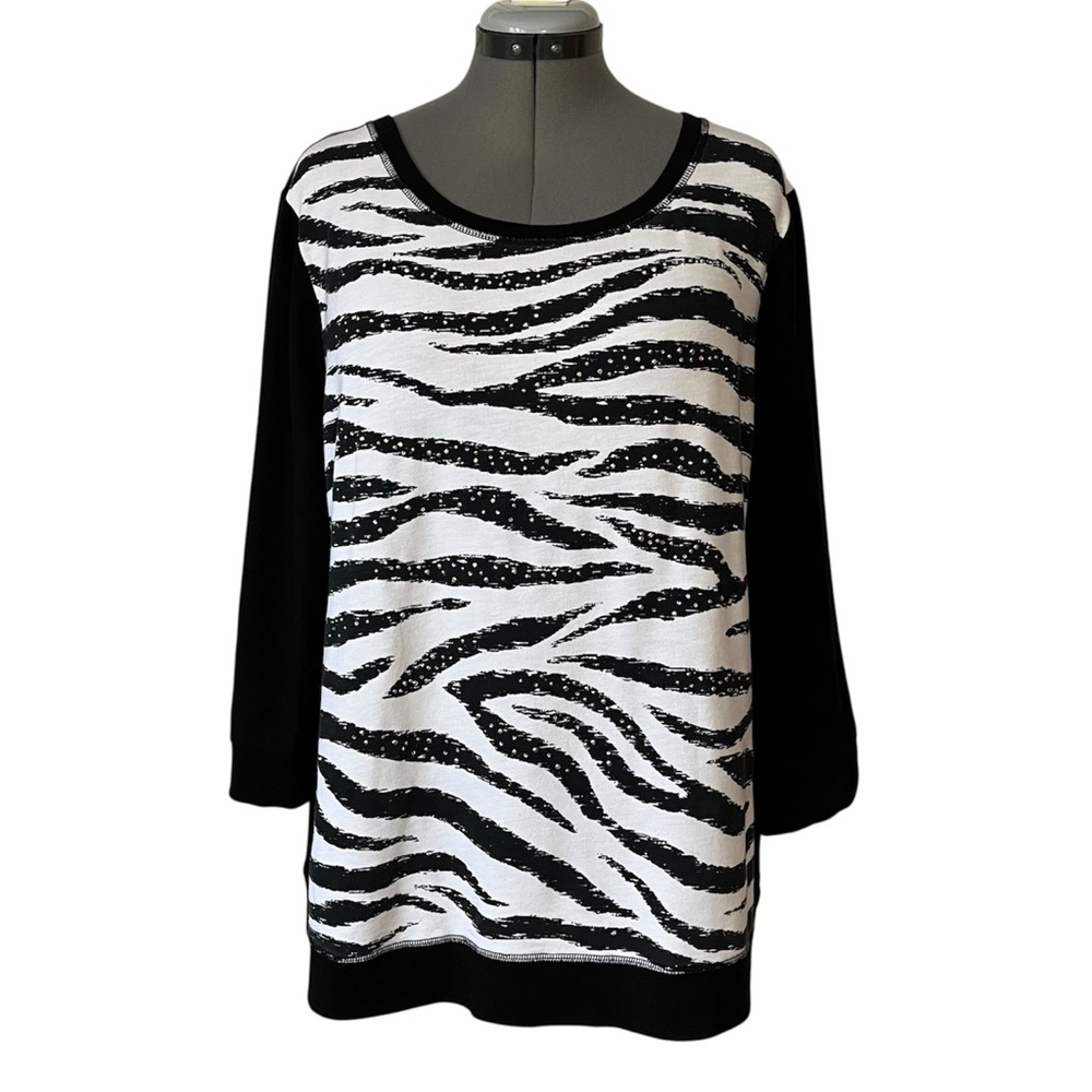 Chico’s Zebra print sparkle pull-over knit top XL